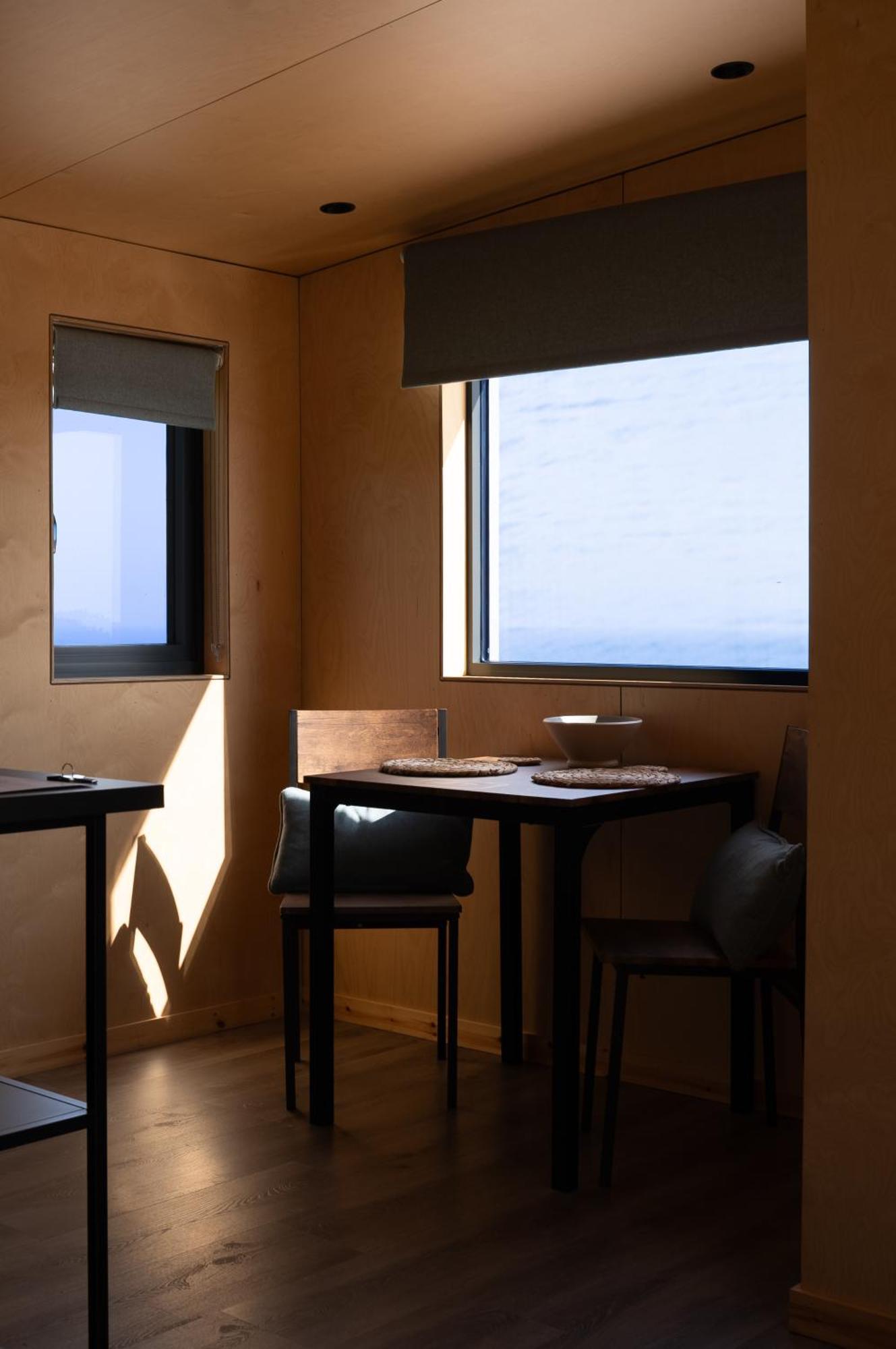 Rustic Cabins, Sea Views From Rewilded Farm With Highland Cows St Andrews Extérieur photo